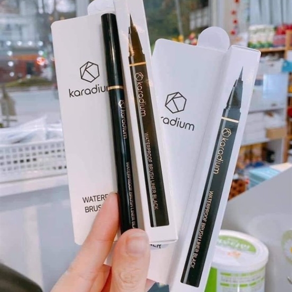 Kẻ mắt nước Karadium mới