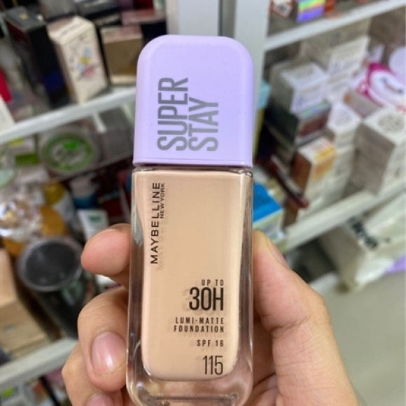KEM NỀN MAYBELINE SUPERSTAY 115