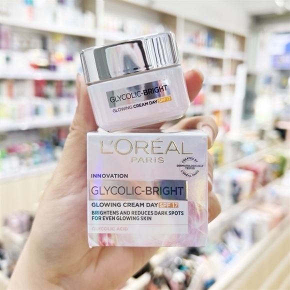 KEM DƯỠNG LOREAL HỒNG - ĐÊM 50ML
