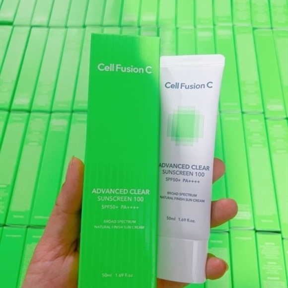 Kem chống nắng Cell Fusion C Xanh 50ml