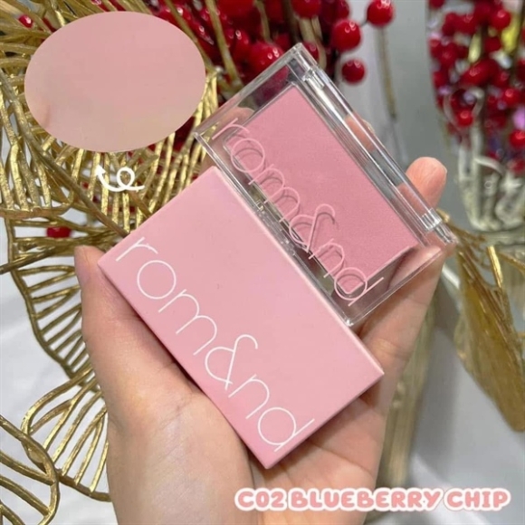 PHẤN MÁ ROMAND C02