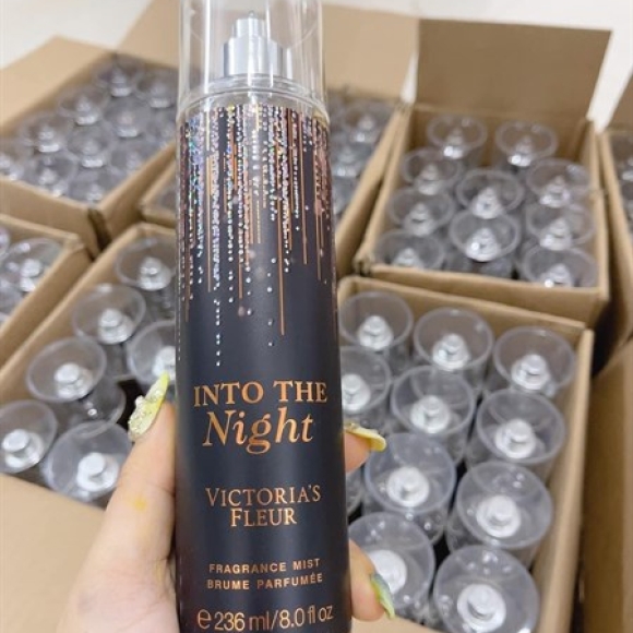 XỊT THƠM INTO THE NIGHT 236ML