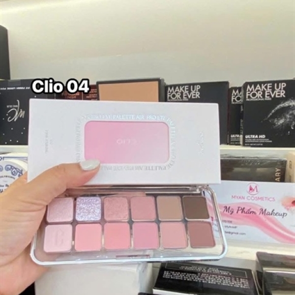 PHẤN MẮT CLIO 12 Ô #04