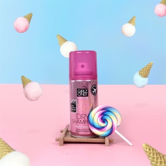 DẦU GỘI KHÔ GIRLZ ONLY 100ML