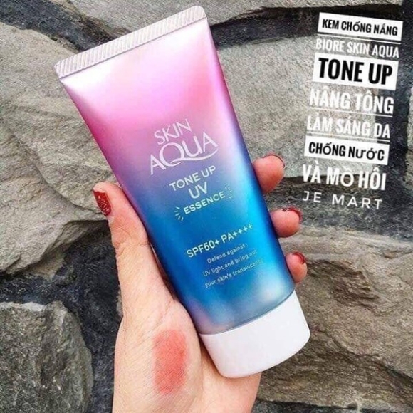 KEM CHỐNG NẮNG SKINAQUA TONE UP 80G